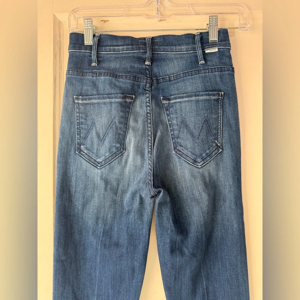 MOTHER The Hustler Ankle Fray Squeeze It Jeans 25